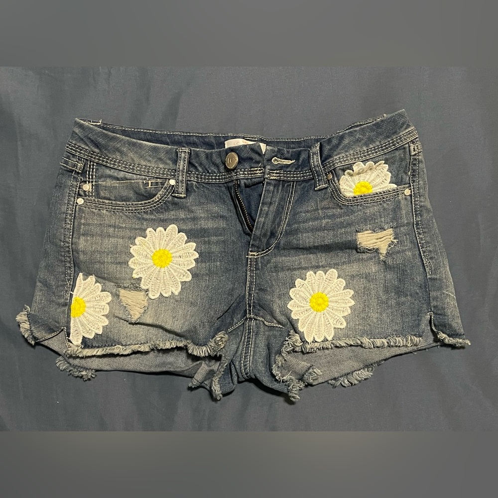 Denim Daisy Embroidered Women's Shorts